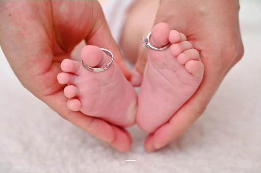 试管代怀生子合法吗孕妇侧躺正确姿势